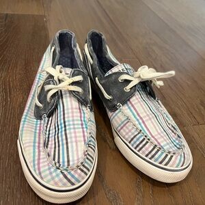 Sperry Topsiders plaid purple/teal/lavender. Boat/deck shoe. Size 10